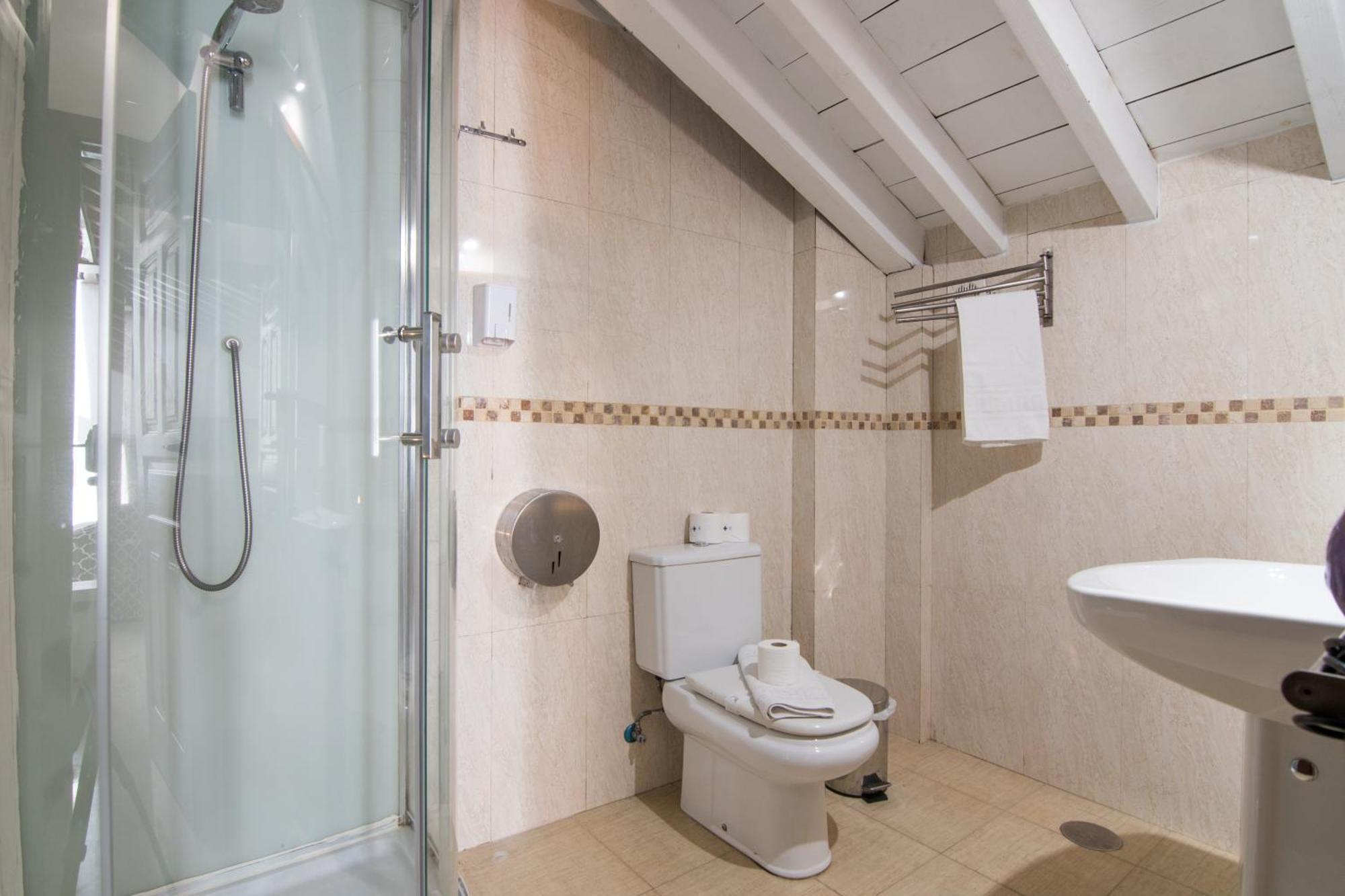 Tuguest Atico Gracia Apartment Granada Ngoại thất bức ảnh